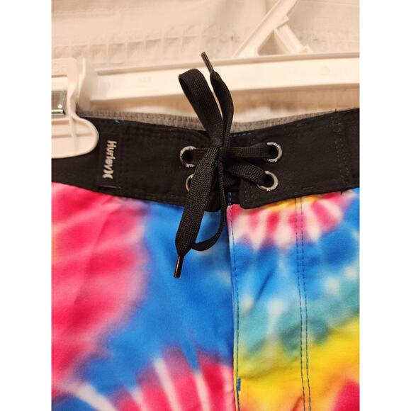 Hurley Boys Boardshorts Size 14/27 Printed Tie Dye Swim Trunks Beach Tie Waist - Picture 3 of 9